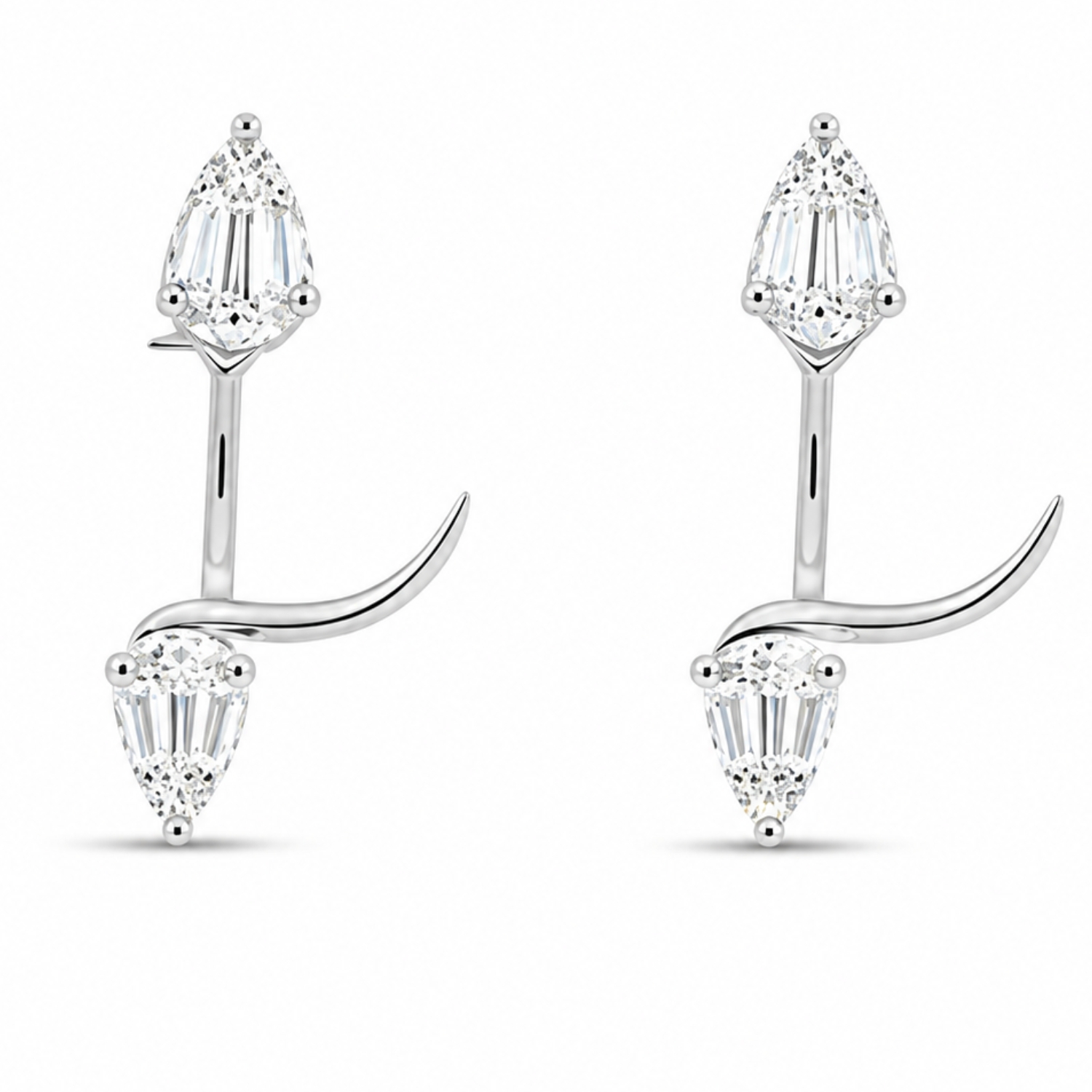 K18 WHITE GOLD EARRINGS WITH DIAMONDS