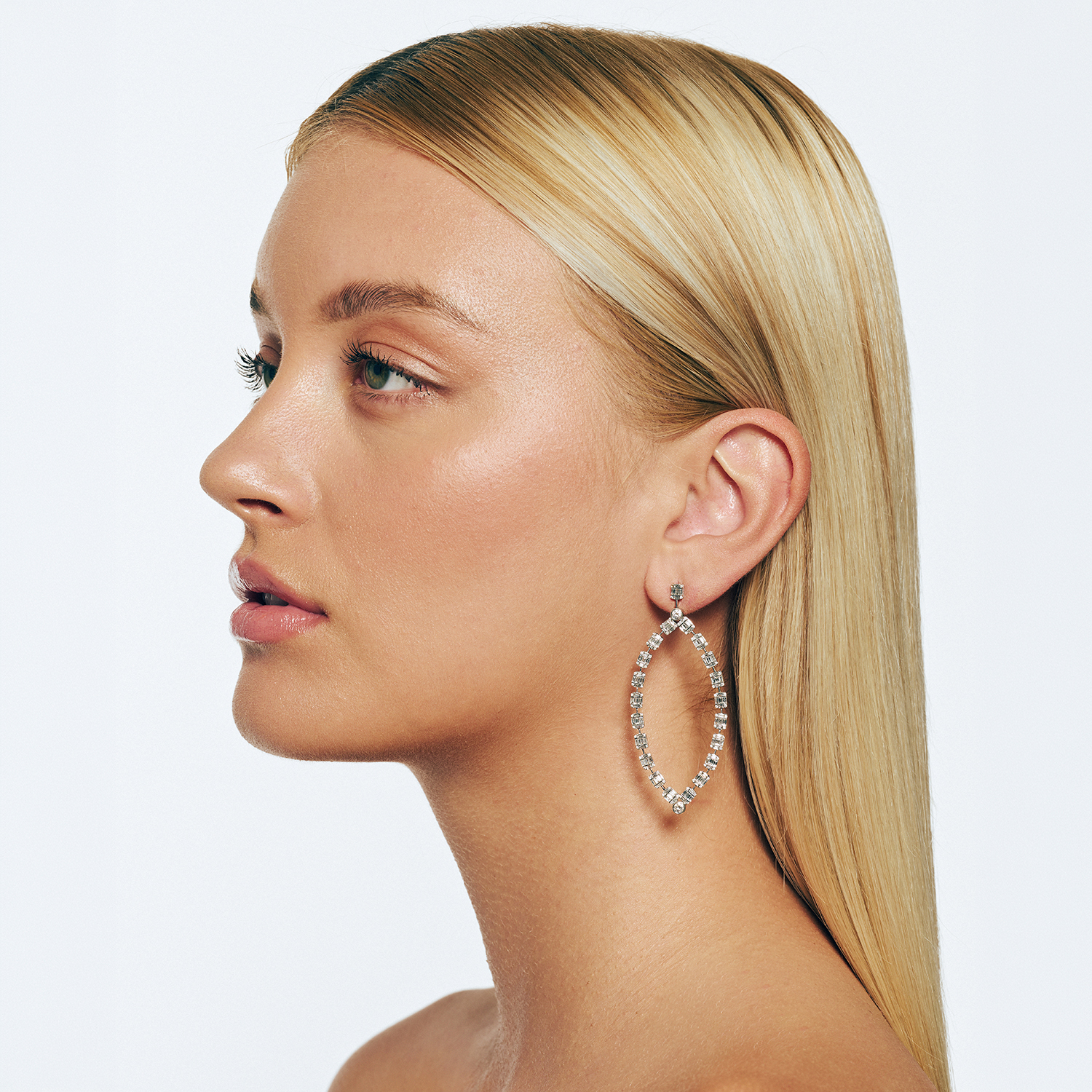 WHITE GOLD EARRINGS K18 WITH DIAMONDS