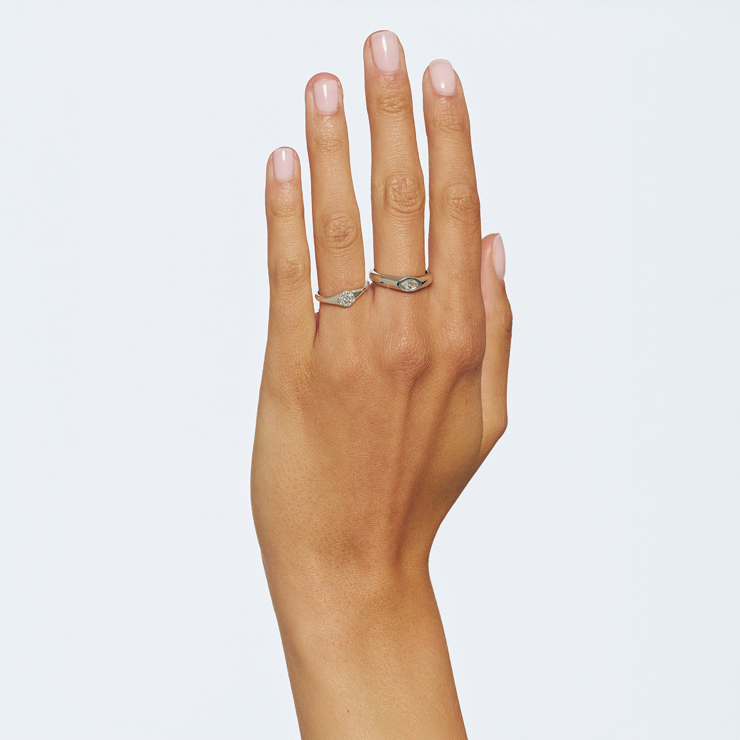 WHITE GOLD RING K18 WITH DIAMONDS