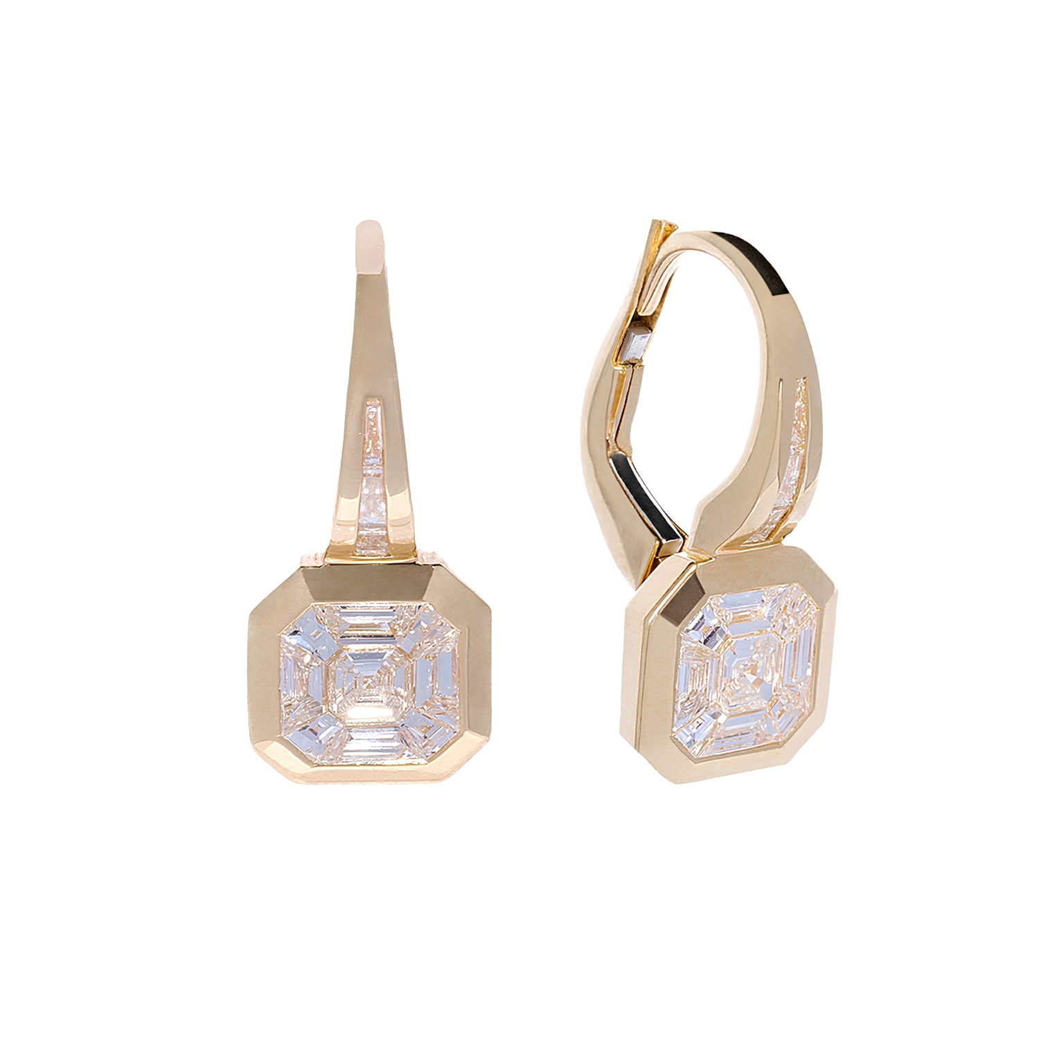Κ18 GOLD EARRINGS WITH STEP CUT DIAMONDS