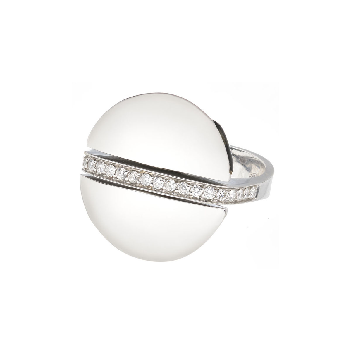 TWO-SIDED DIAMOND RING WITH ONYX K18 WHITE GOLD