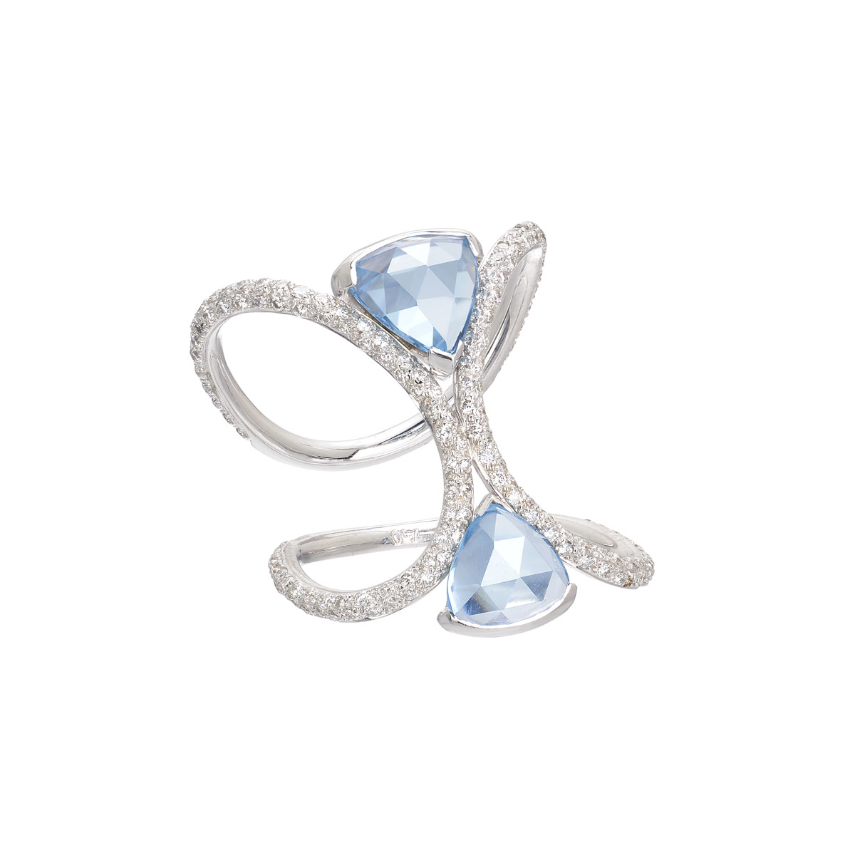 DIAMOND RING WITH BLUE TOPAZ K18 WHITE GOLD