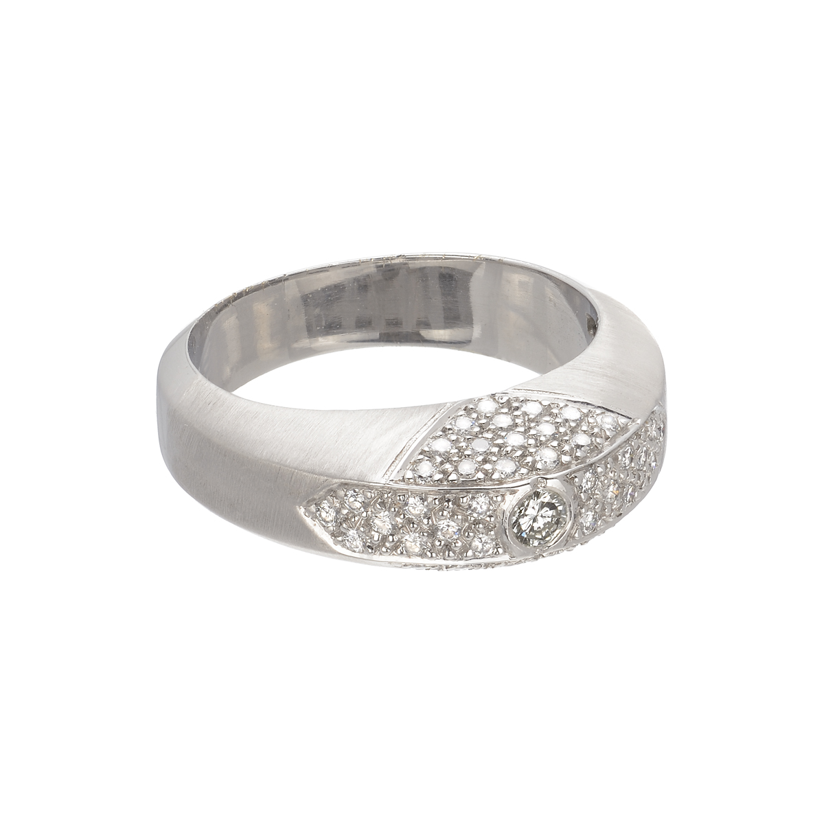 K18 WHITE GOLD DIAMOND RING