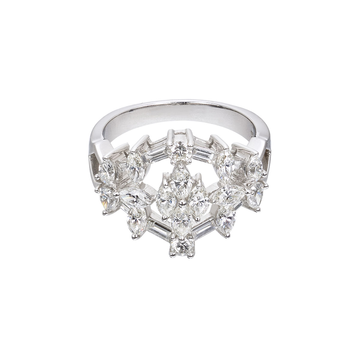 DIAMOND RING 18K WHITE GOLD