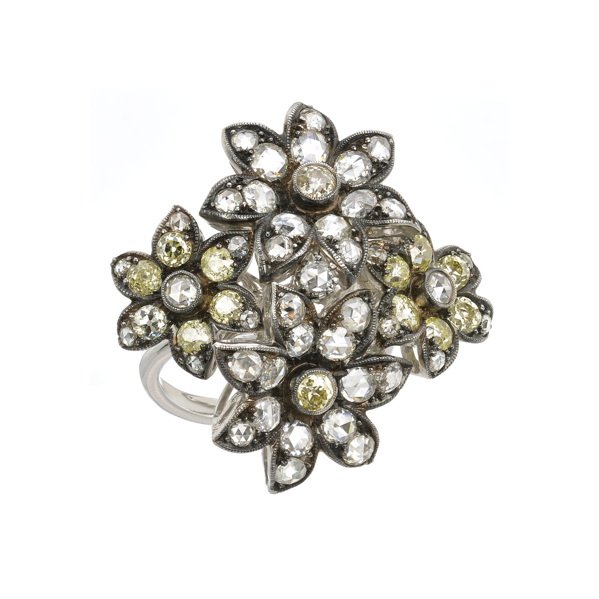 ROSE CUT DIAMOND RING 18K BLACKENED GOLD