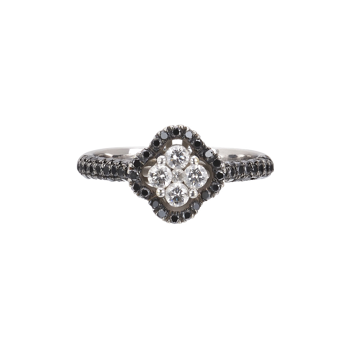 DIAMOND RING 18K WHITE GOLD