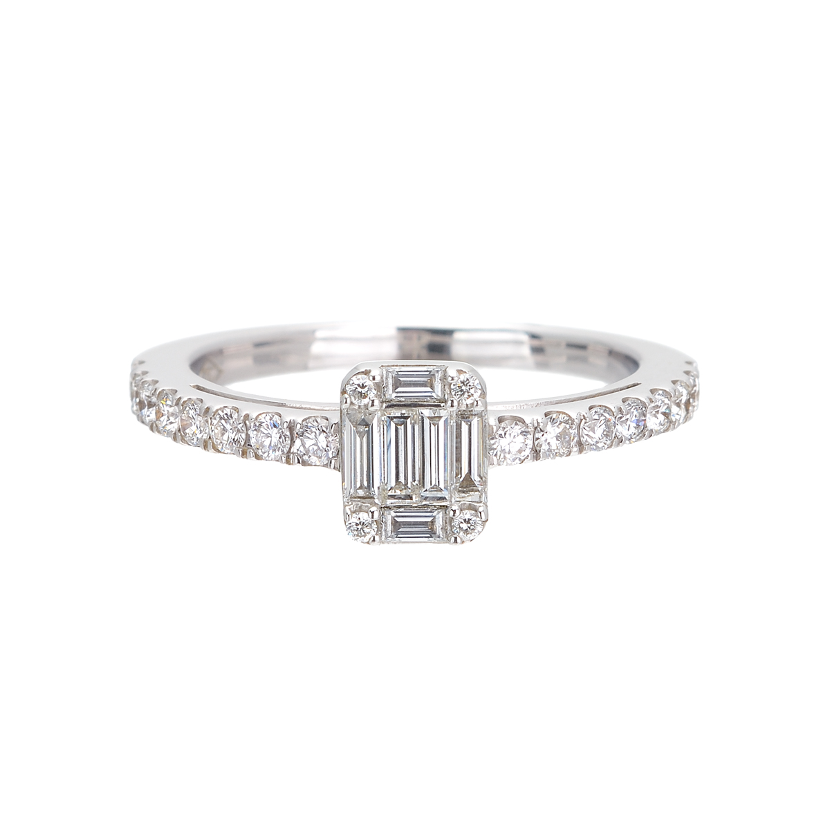 WHITE GOLD RING WITH DIAMONDS G/VS1