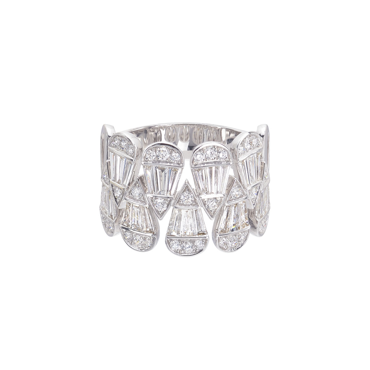 DIAMOND RING K18 WHITE GOLD