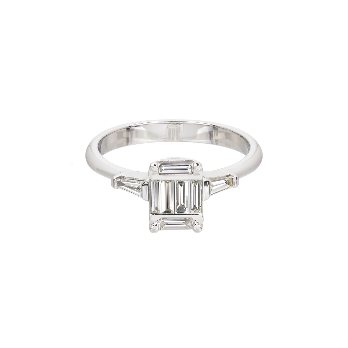 DIAMOND RING 18K WHITE GOLD