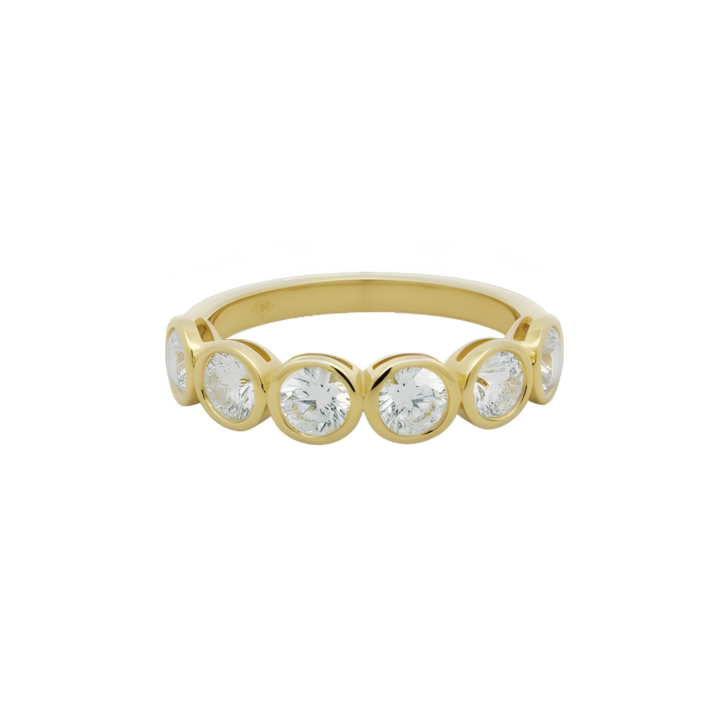 K18 GOLD RING WITH DIAMONDS