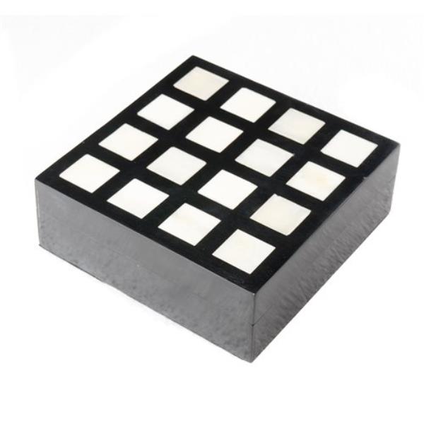BOX WITH CUBES