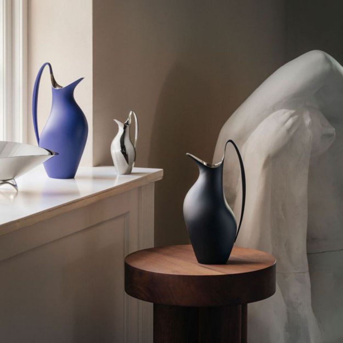 GEORG JENSEN HENNING KOPPEL JUG MIDNIGHT BLACK