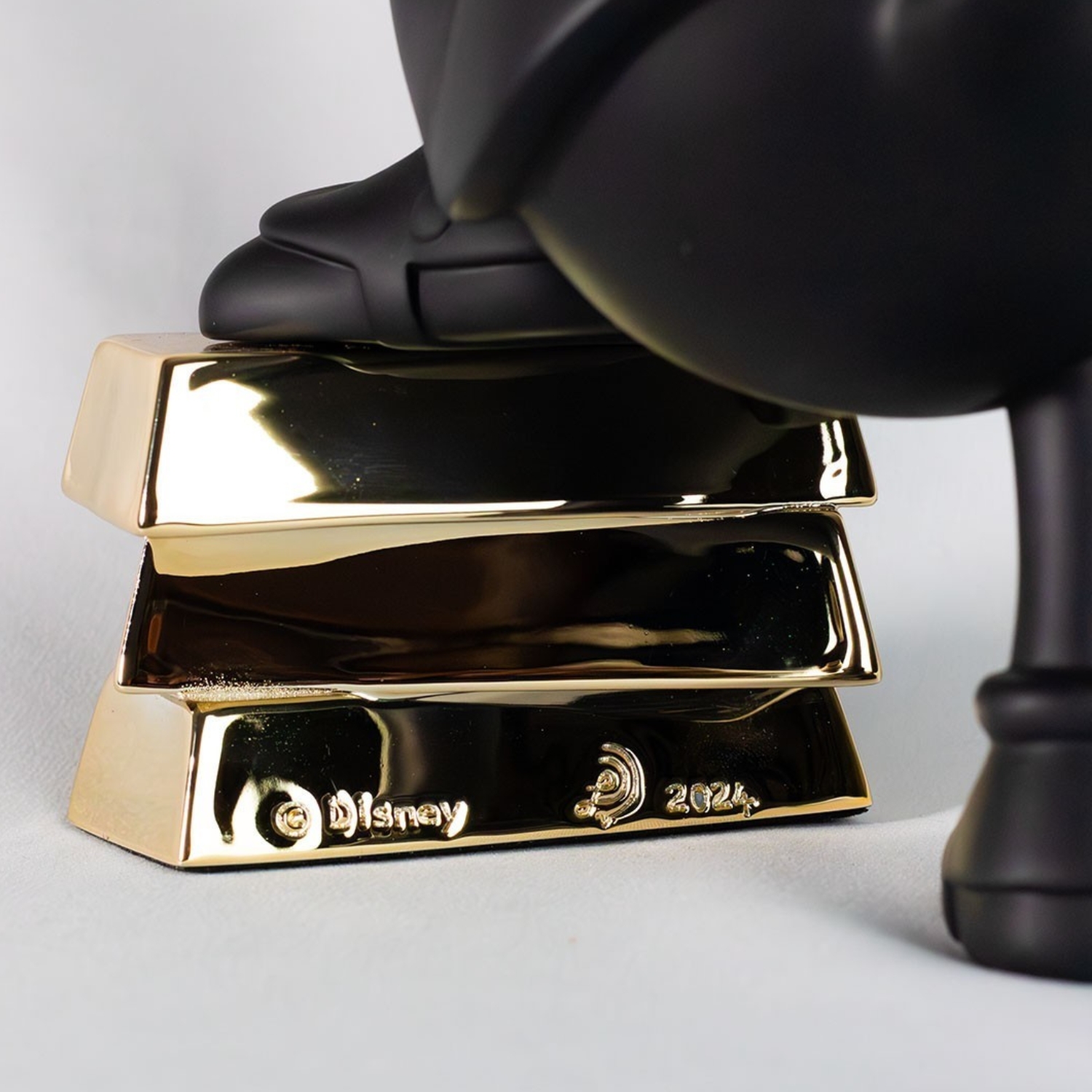 LEBLON DELIENNE UNCLE SCROOGE INGOTS MATT BLACK ΑND CHROMED GOLD