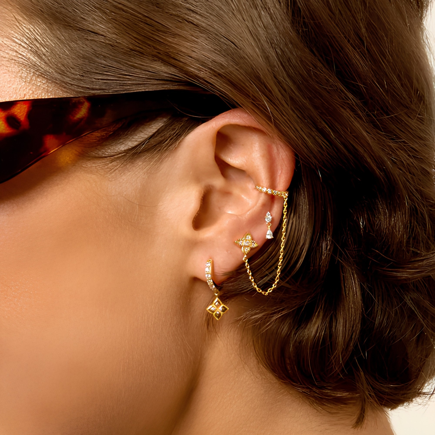 MYA BAY SINGLE EARRING FIORE GREENWICH