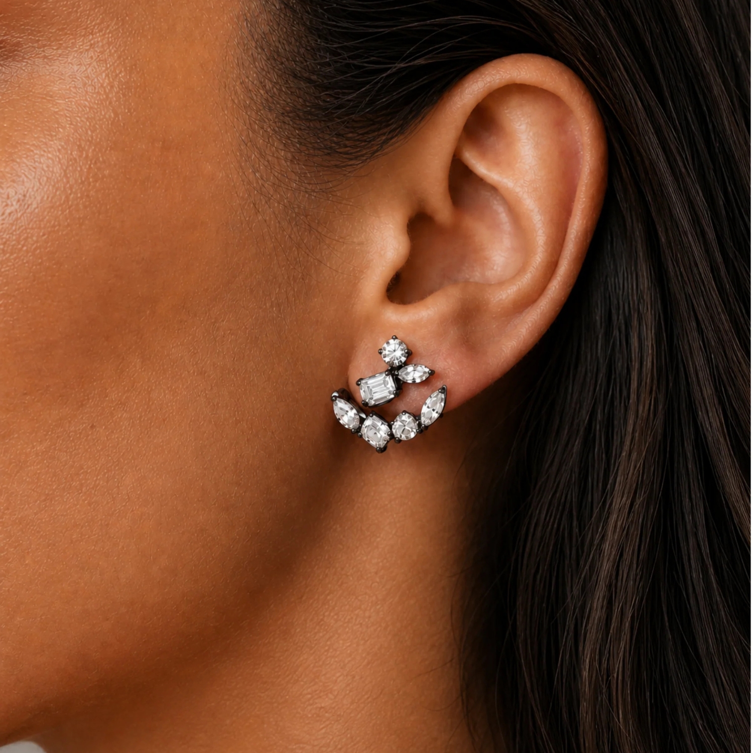 EMERGENCE EAR JACKET BLACK