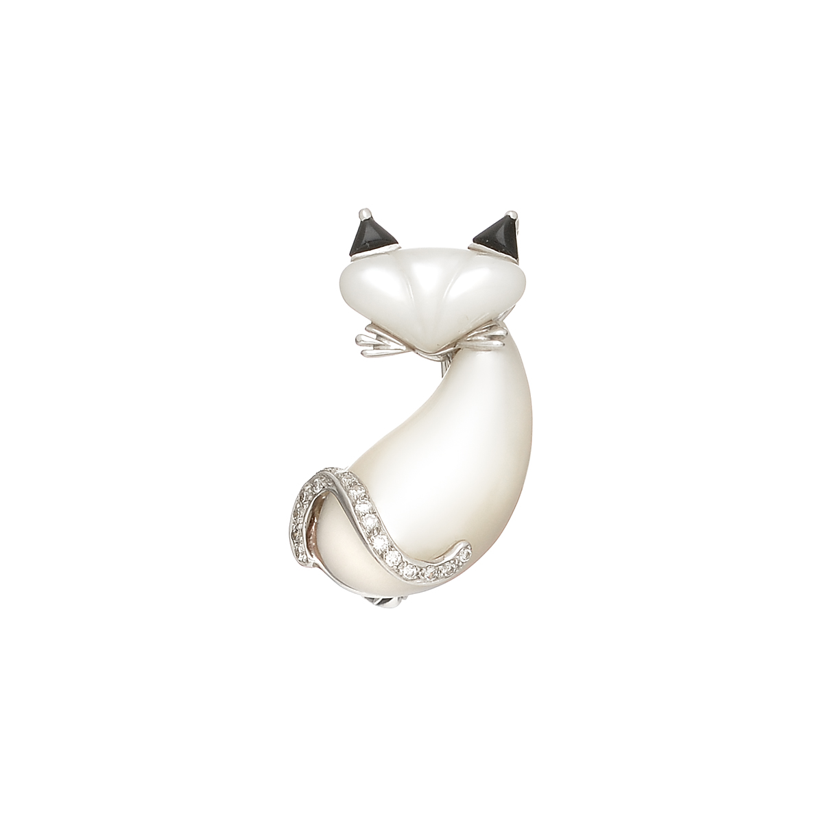 K18 WHITE GOLD CAT DIAMOND BROOCH WITH MOTHER OF PEARL