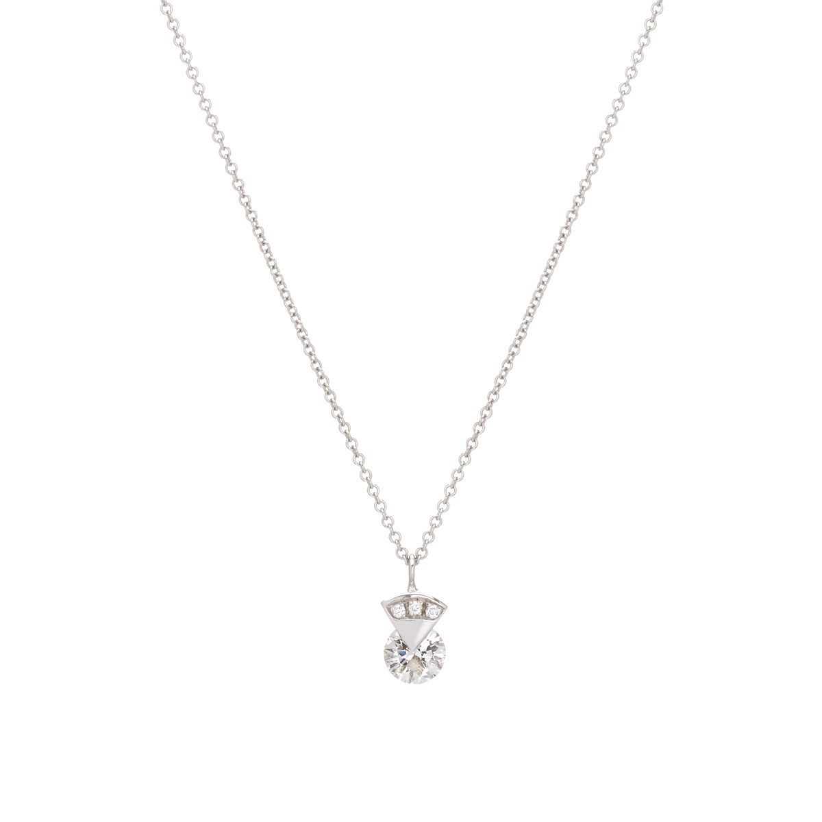 18K SOLITAIRE NECKLACE WITH BRILLIANT DIAMOND