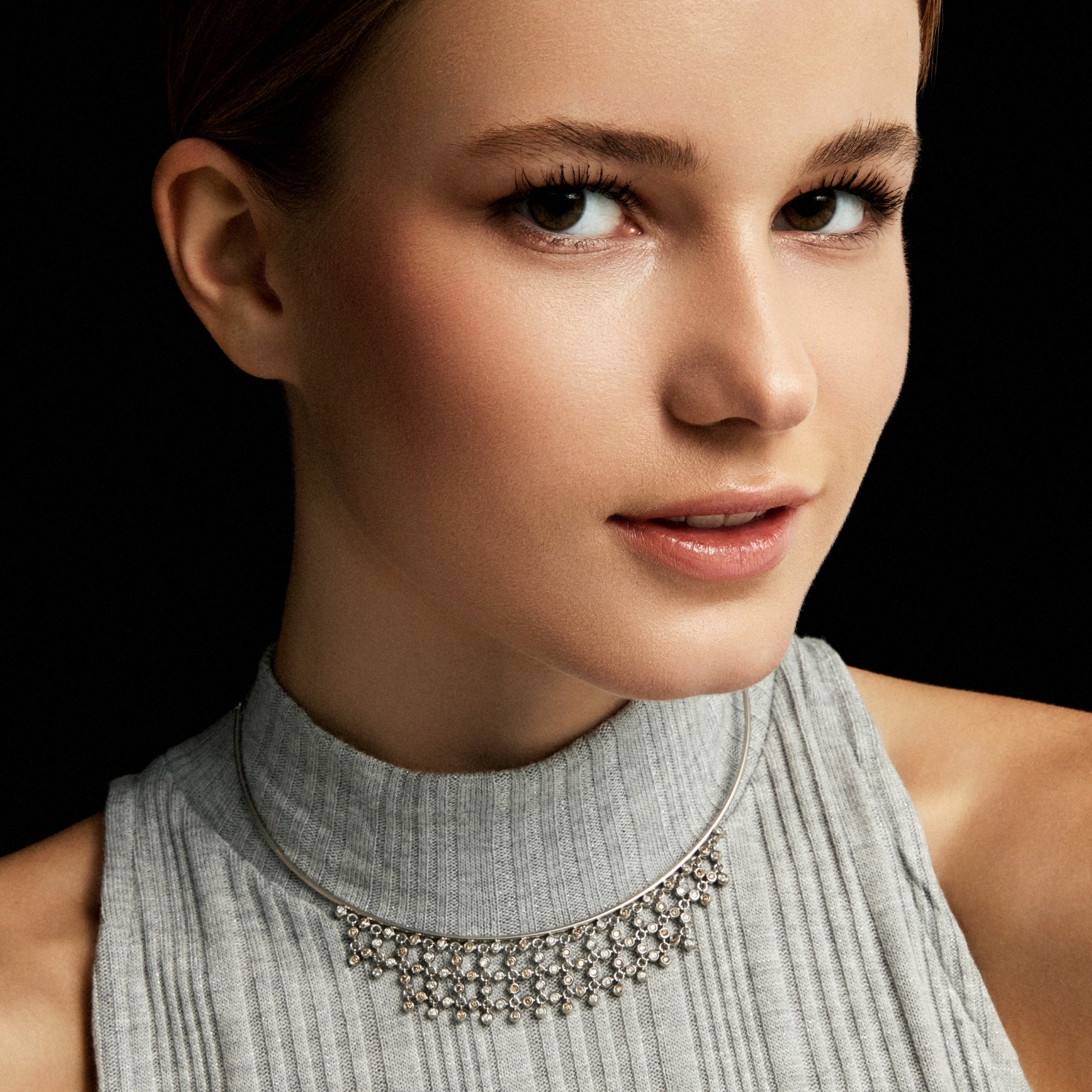 DIAMOND NECKLACE 18K WHITE GOLD