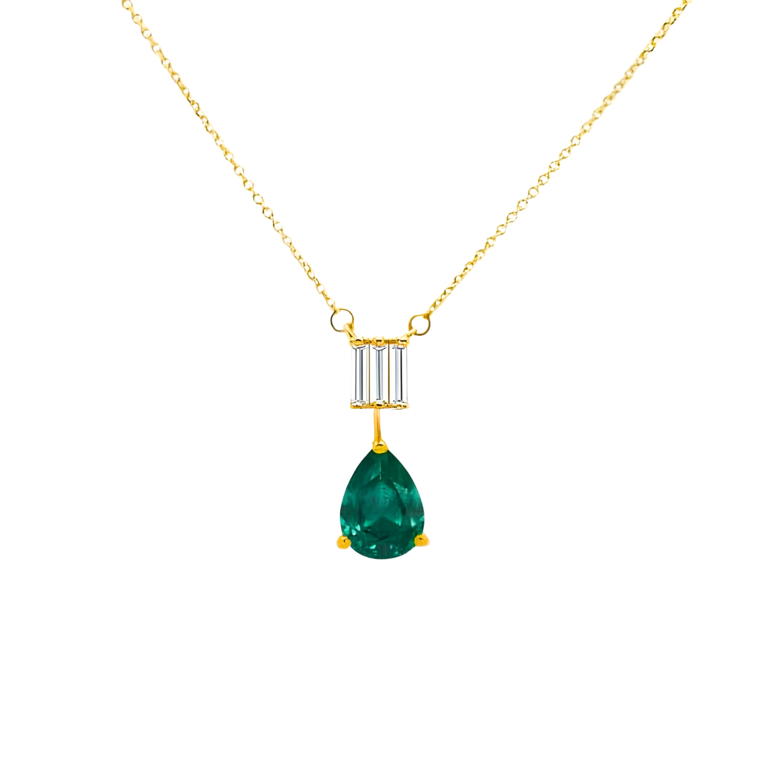 K18 GOLD NECKLACE WITH POIR EMERALD, ROUND AND BAGUETTE DIAMONDS