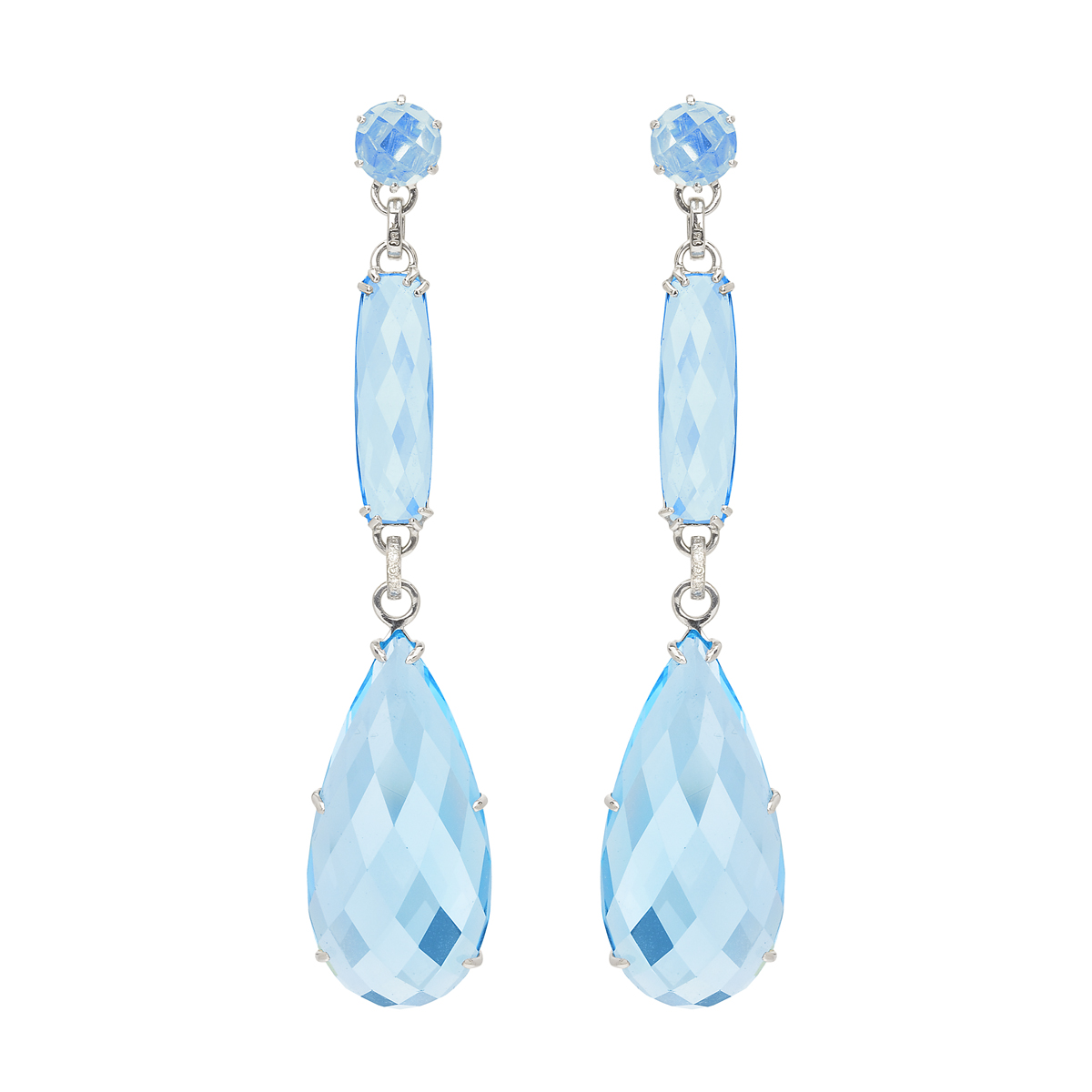 K18 WHITE GOLD DIAMOND EARRINGS WITH BLUE TOPAZ