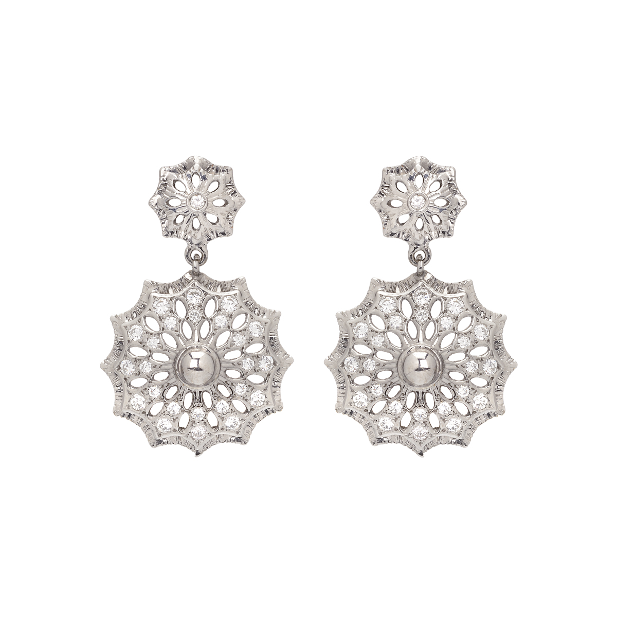 K18 WHITE GOLD DIAMOND EARRINGS