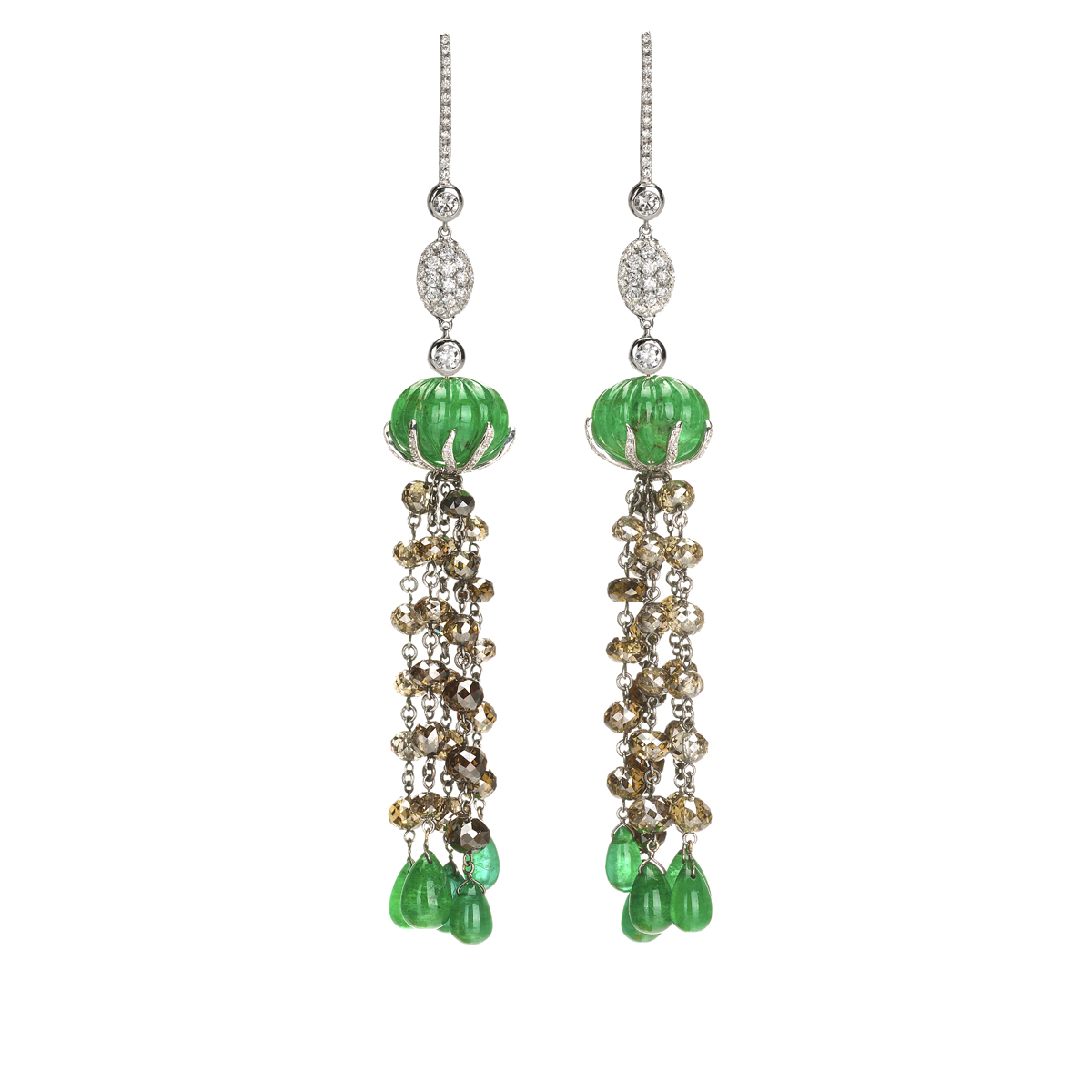 WHITE GOLD EARRINGS WITH EMERALDS