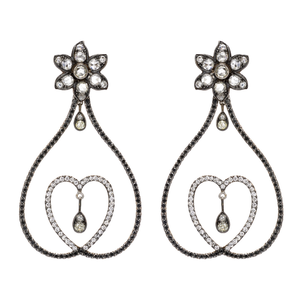DIAMOND EARRINGS K18 WHITE GOLD