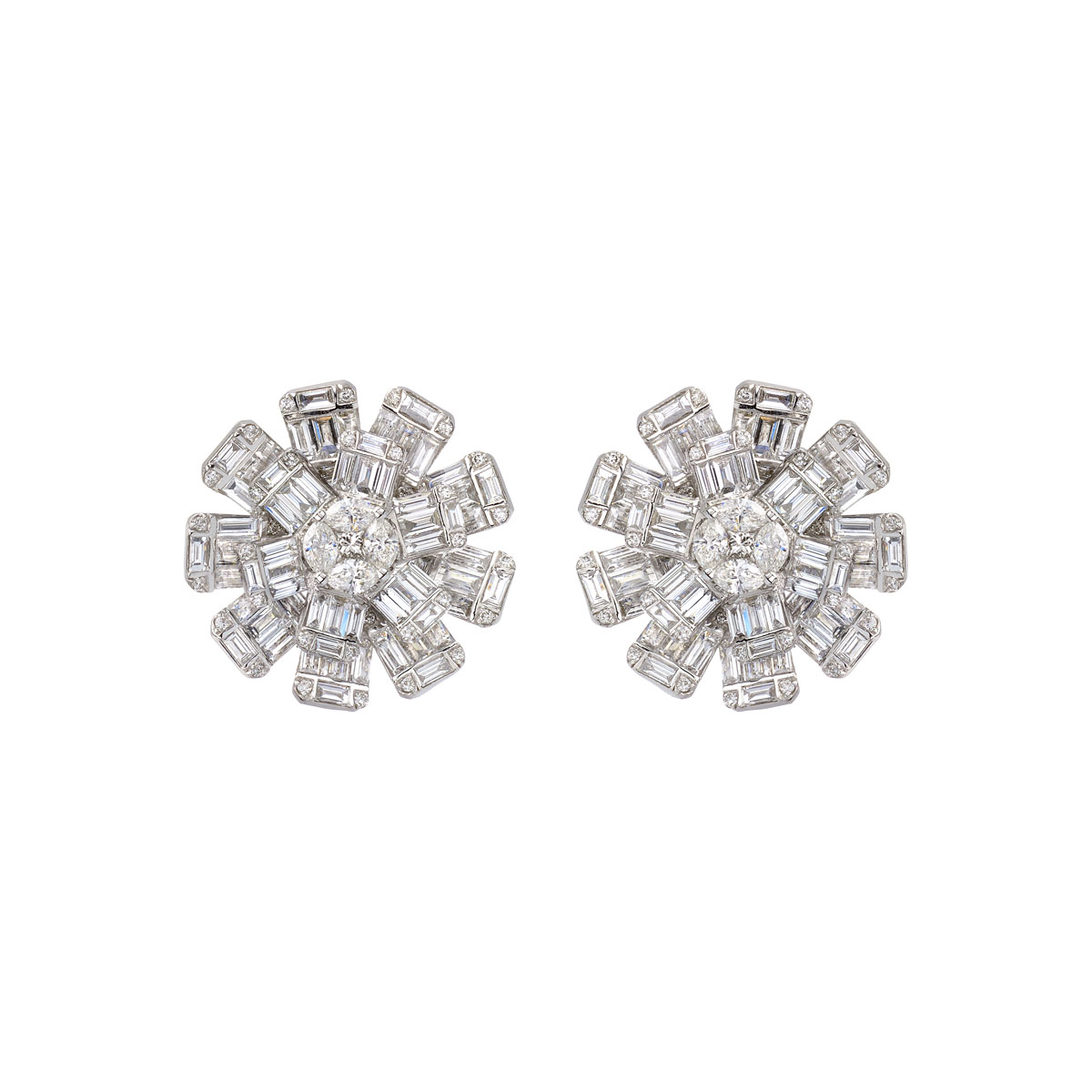K18 WHITE GOLD DIAMOND EARRINGS
