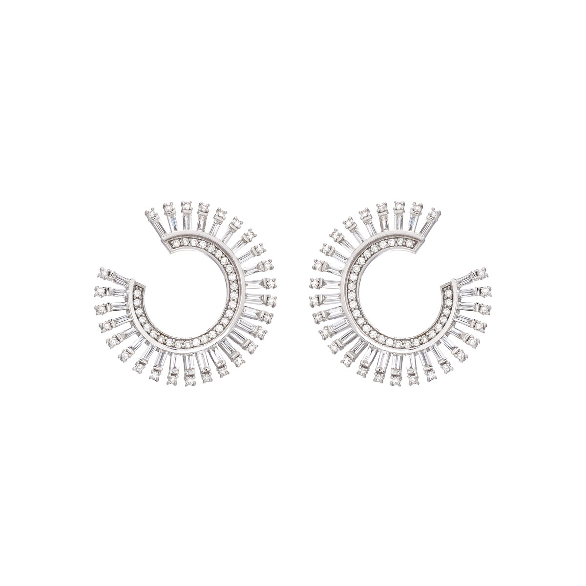 HOOP DIAMOND EARRINGS K18 WHITE GOLD