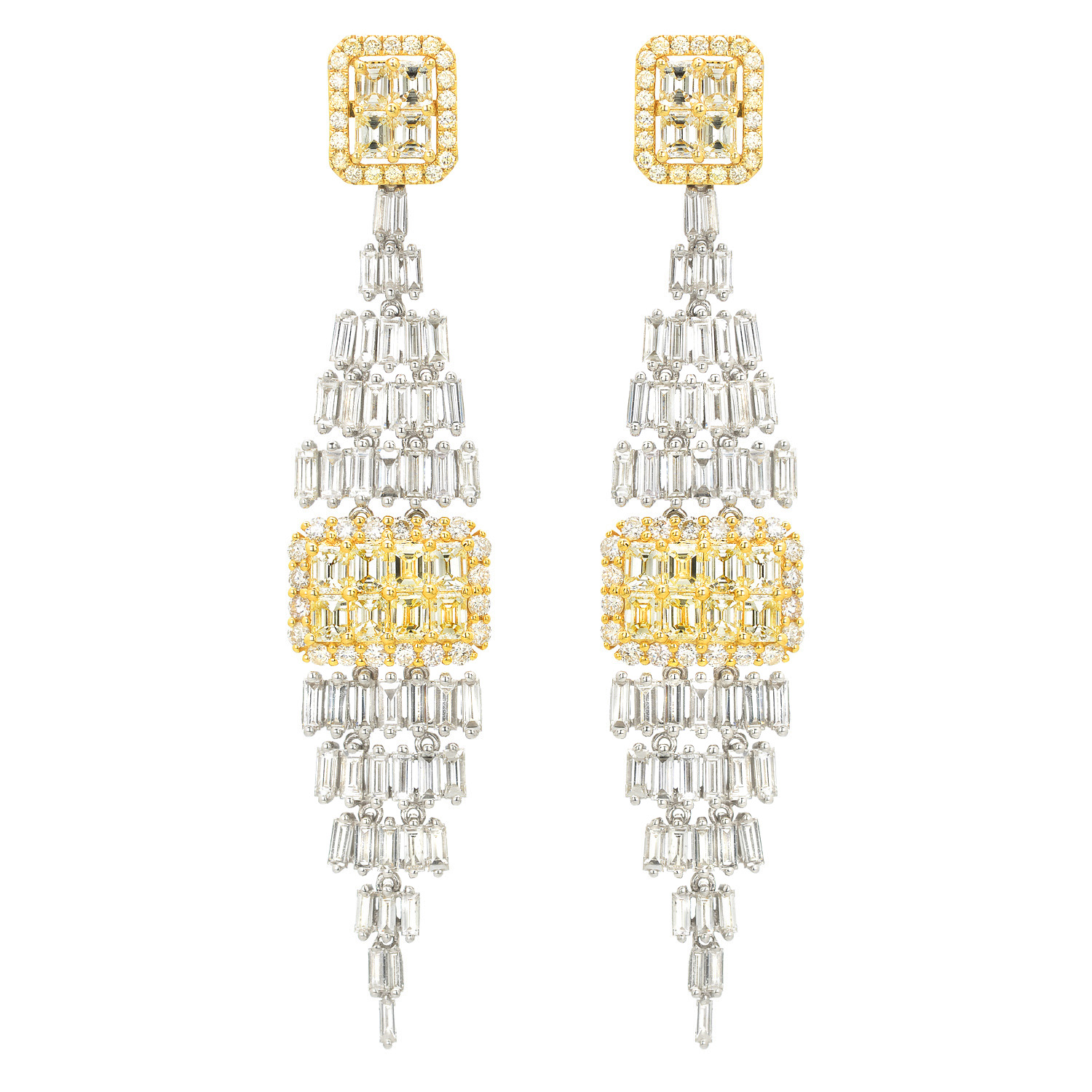 18K GOLD EARRINGS WITH BAGUETTE AND ROUND DIAMONDS
