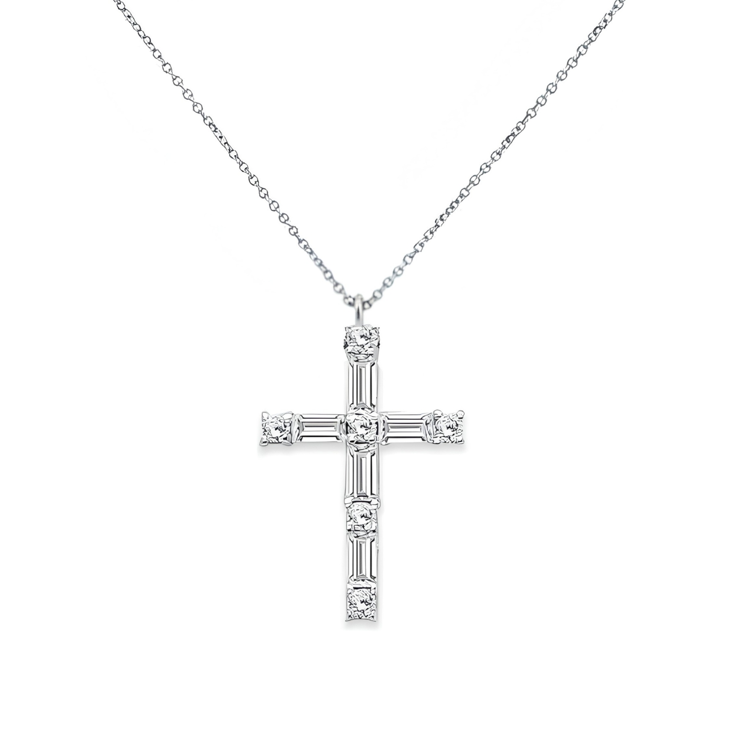 K18 WHITE GOLD CROSS WITH BAGUETTE AND ROUND DIAMONDS